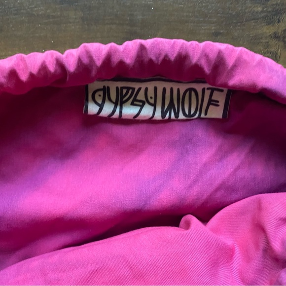 Gypsy Wolf Adjustable Sling Bag - Picture 3 of 6